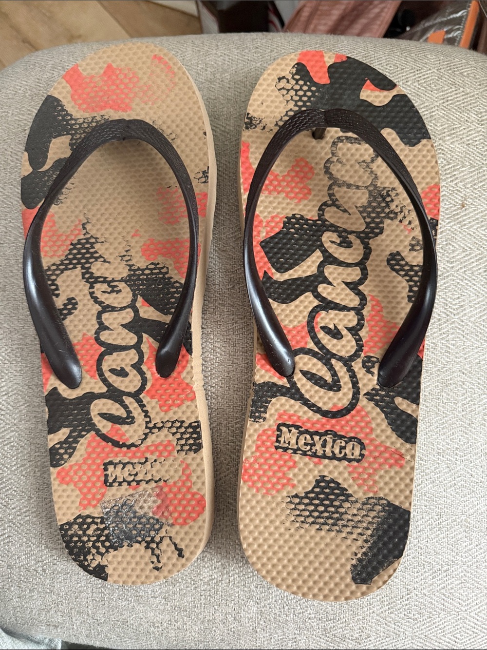 Men's Beige Camo Flip-Flop Sandals with Black Straps